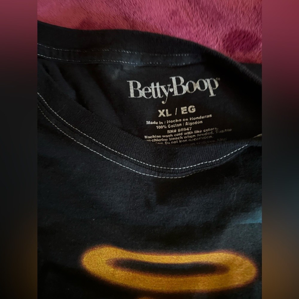 rue 21 betty boo graphic tee